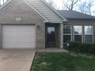 9704 Chetwood Ct, Louisville, KY 40291