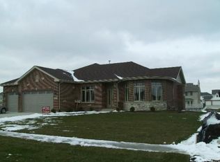 1105 Brooke Ln, New Lenox, IL 60451