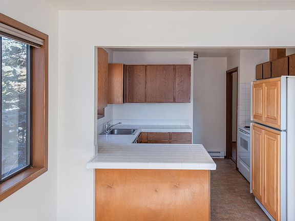 5th image of 158 Valleywood Dr #158