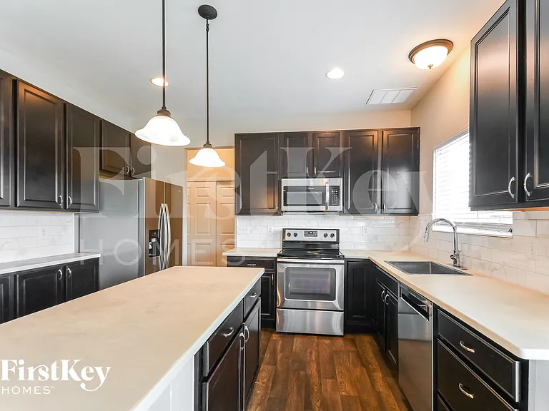 5593 W Woodhaven Dr — Photo 6