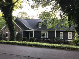 132 Victory Dr, Calhoun, GA 30701