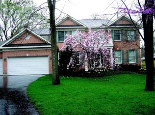 1070 Highland Ave, Lake Forest, IL 60045