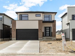 19 Poole Cres, Middlesex Centre, ON N0L 1R0