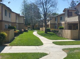 380 N Linden Ave #2710, Rialto, CA 92376