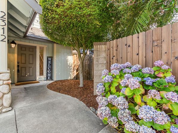 2312 Crann Ln, Eureka, CA 95503