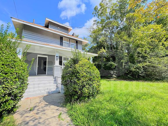 2nd image of 2816 Westminster Ave