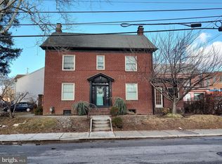 25 W Walnut St, Hanover, PA 17331