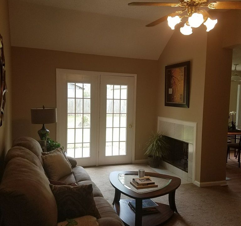 1st image of 6852 Southknoll Ave