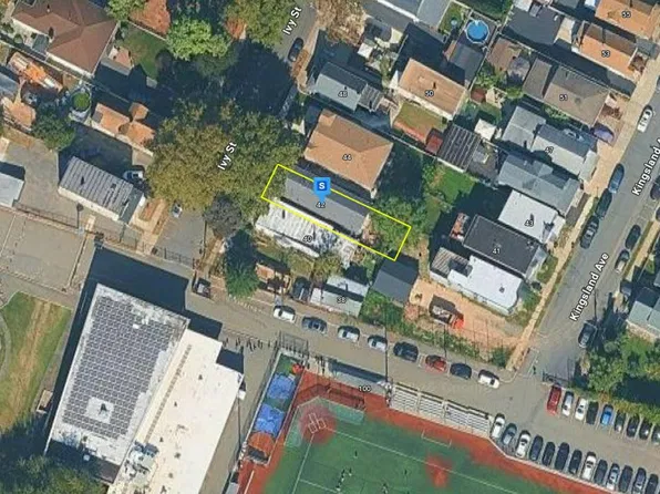 42 Ivy St, Kearny, NJ 07032