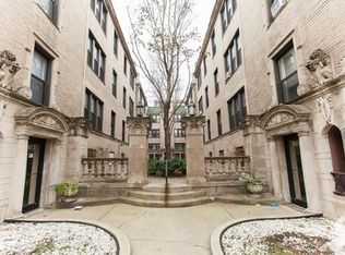 617 W Melrose St APT 623-M1, Chicago, IL 60657