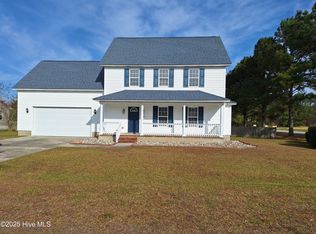 100 Madison Bay Dr, Beaufort, NC 28516