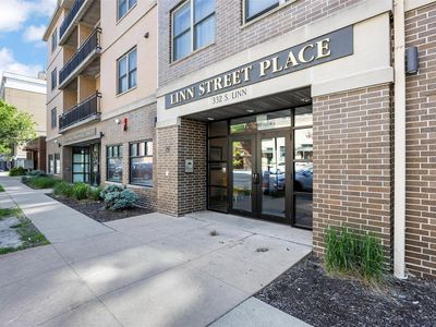 332 S Linn St APT 305, Iowa City, IA, 52240