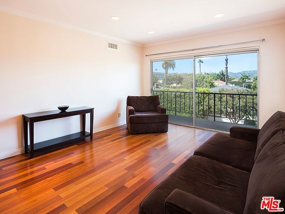 4th image of 1115 S Elm Dr APT 319