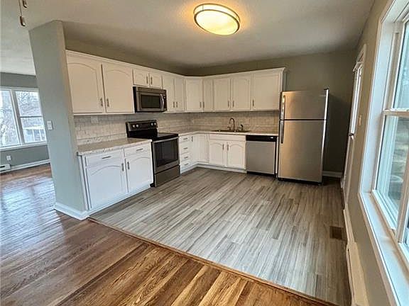 4th image of 8320 Orient Dr