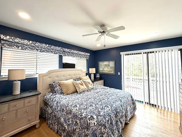 27 Wooded Oak Ln — Photo 10