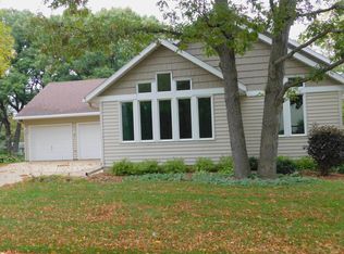 807 23rd St SW, Rochester, MN 55902