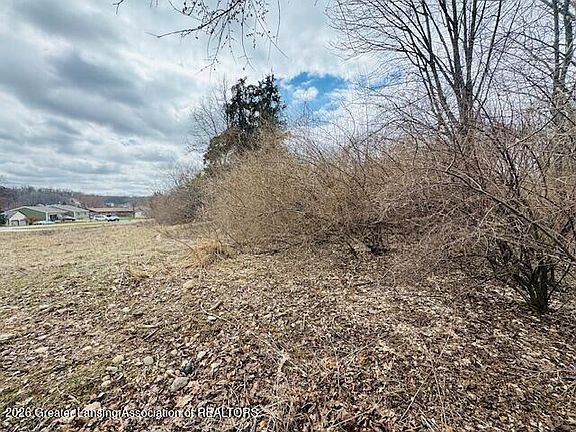 5th image of 412 Midlakes Blvd