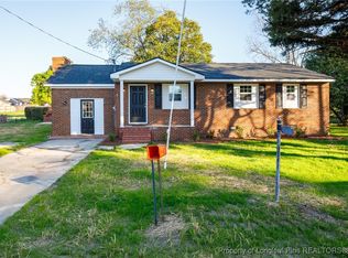 605 McInnis St, Pembroke, NC 28372