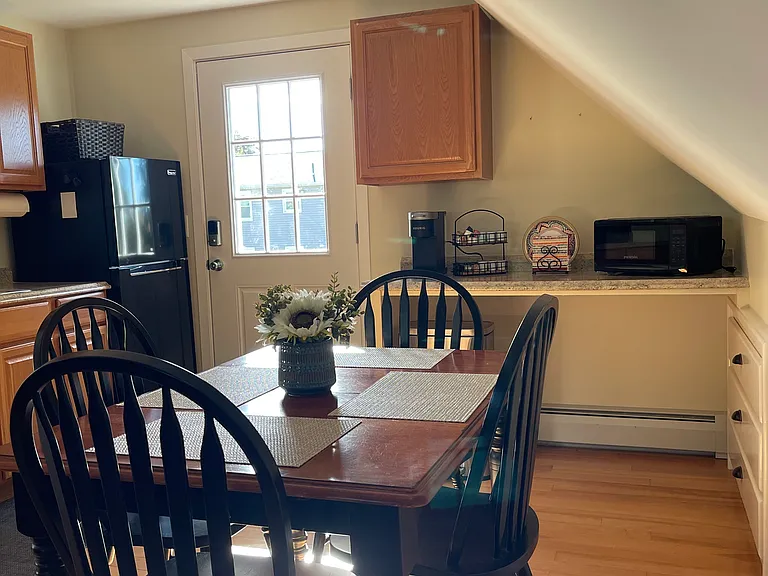 10 Jessica Dr #1 — Photo 6
