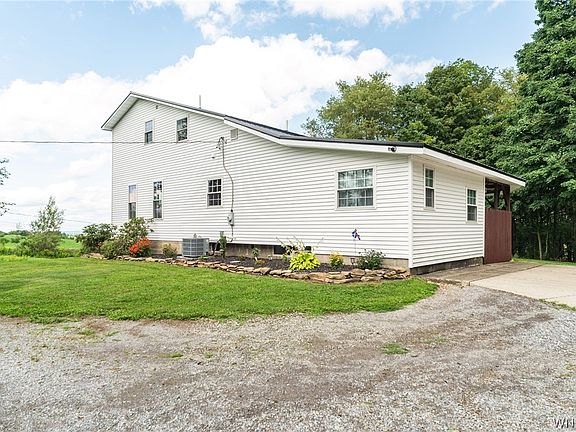 2nd image of 2672 Sodom Rd