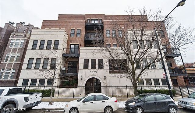 1st image of 3823 N Ashland Ave APT 202