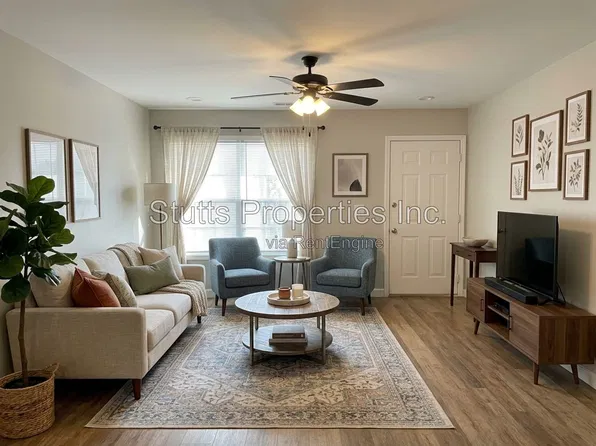 927 Sherrod Ave #8, Florence, AL 35630