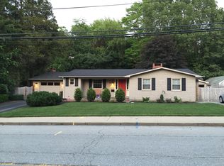 2190 Cranston St, Cranston, RI 02920