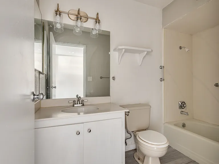 356 E Desert Inn Rd #207 — Photo 13