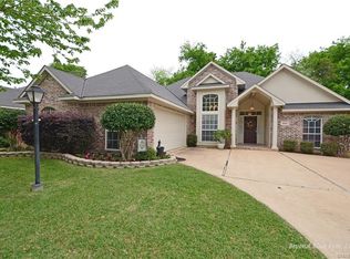 1042 Azalea Garden Dr, Shreveport, LA 71115