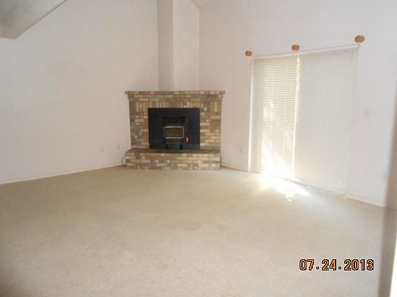 2nd image of 4401 Governor Ln SE