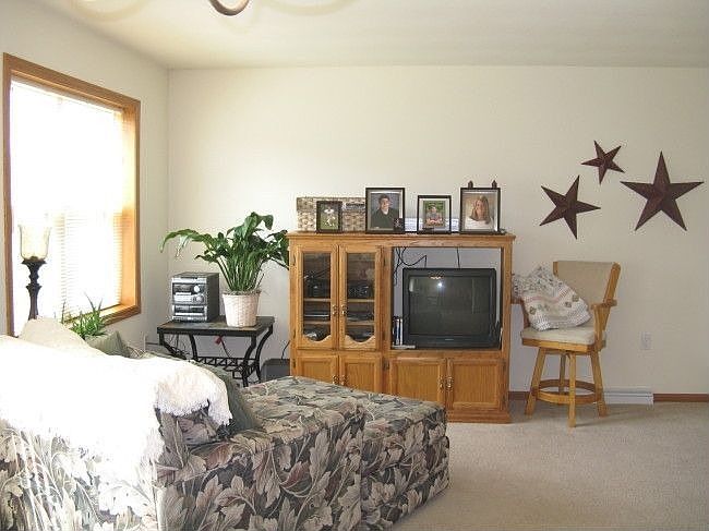 1st image of 325 Vorndran Dr APT 1