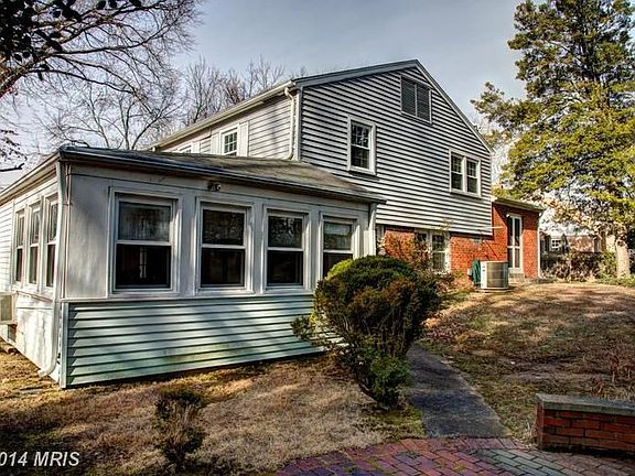 4th image of 8519 Doter Dr