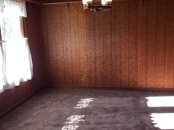 5th image of 120 Avalon Blvd