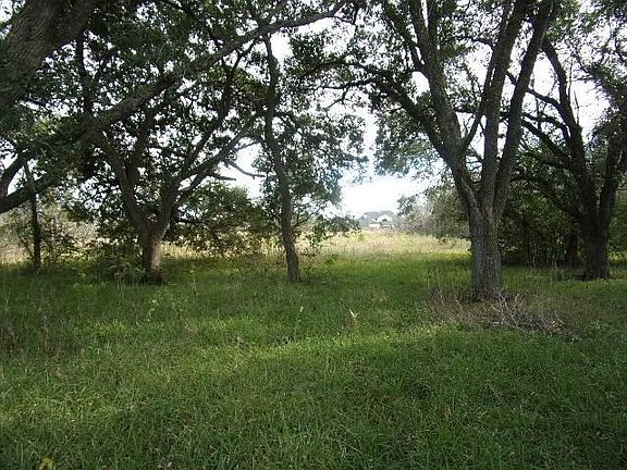 3rd image of 300 W Edgewood Dr