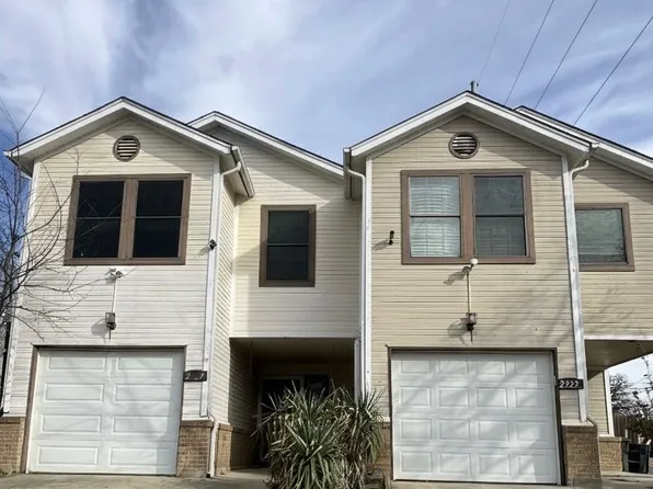 2325 Donalee St, Fort Worth, TX 76105