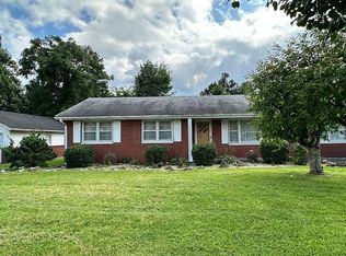 1398 S Wilderness Rd, Mount Vernon, KY 40456