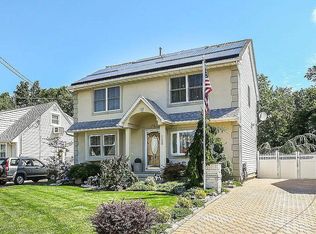 128 S Inman Ave, Avenel, NJ 07001