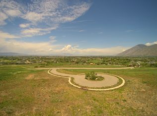 1192 E Middle Canyon Ct, Mapleton, UT 84664