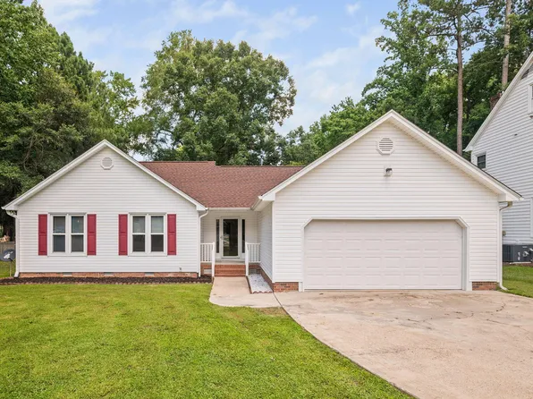 1010 Oakgrove Dr, Knightdale, NC 27545