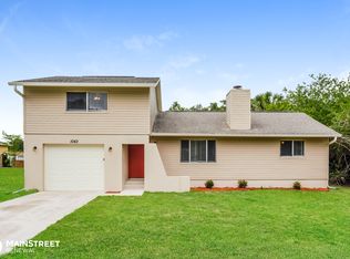 1043 Cazenovia St, Port Charlotte, FL 33952