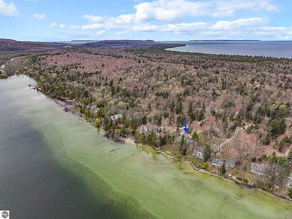 2nd image of 45 W Traverse Lake Rd