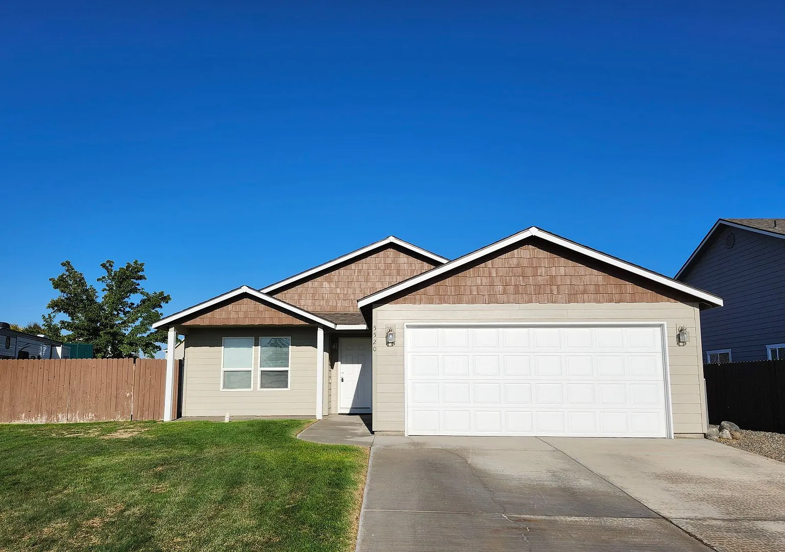 5520 Cleveland Ln — Photo 1