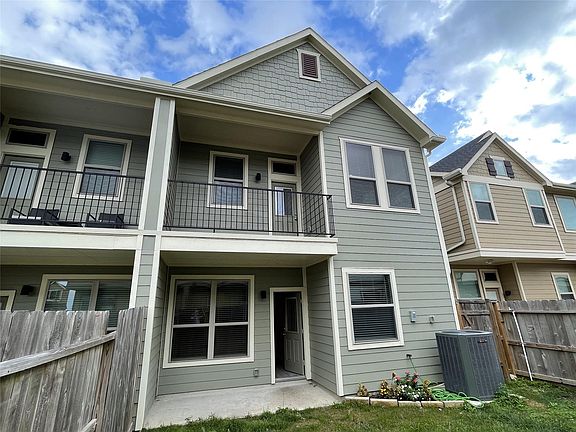 2nd image of 5514 Sallow Bay Ln