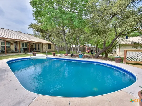 527 W Esparada Dr, Georgetown, TX 78628