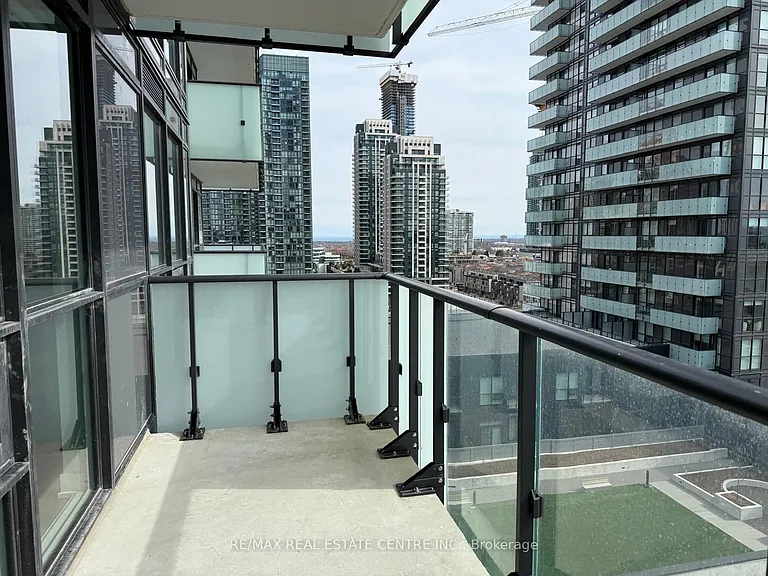 430 Square One Dr #1007 — Photo 15