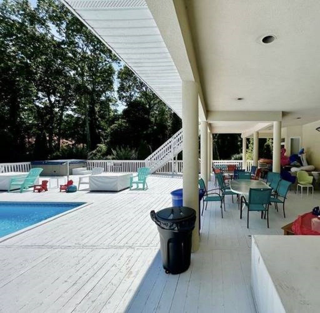 2210 Noyac Rd in Sag Harbor Out East