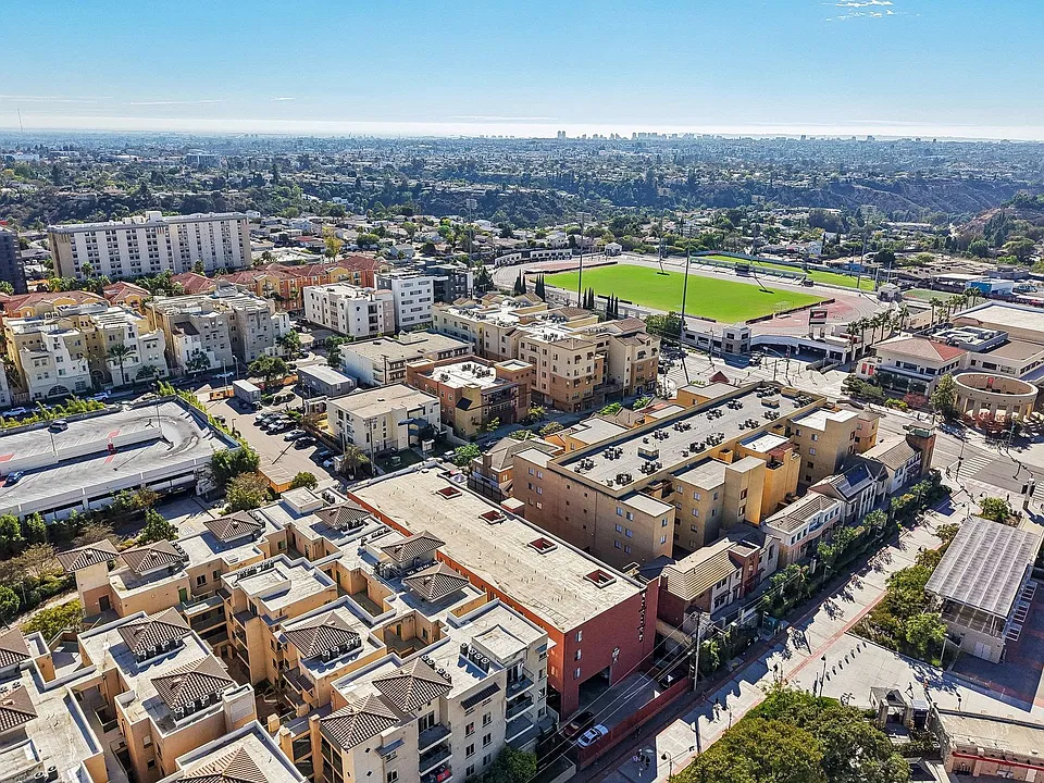 Hardy Avenue Apartments
