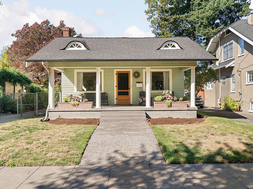 1st image of 2725 NE 28th Ave