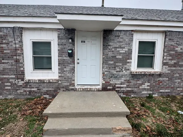 816 S Water St #C, Wichita, KS 67213