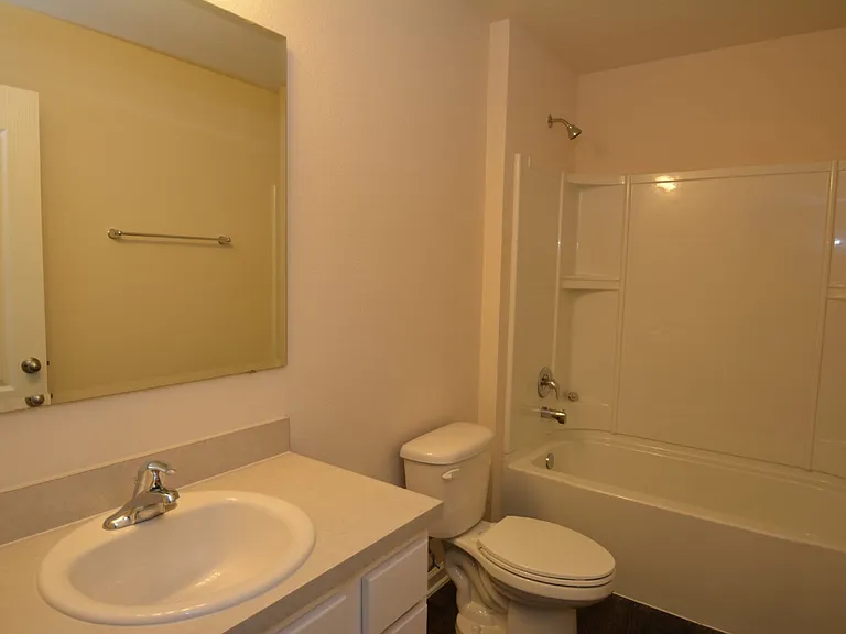 664 Grand Reserve Dr — Photo 7